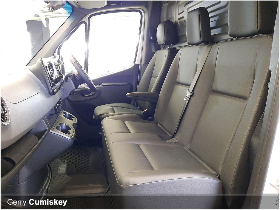 2026 Mercedes-Benz Sprinter - image 6