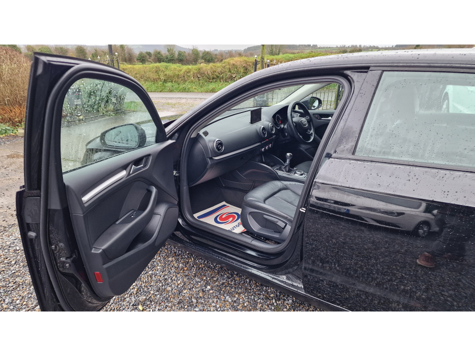 2015 Audi A3 1.6 TDI SE TECHNIK 110PS 5DR €8,750