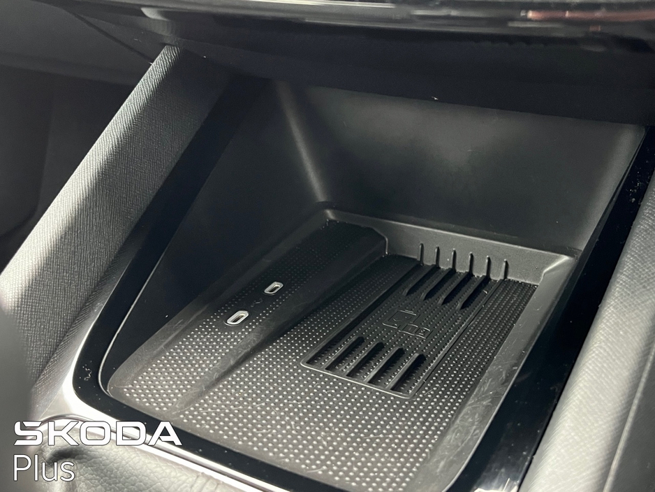 2025 Skoda Octavia - image 19