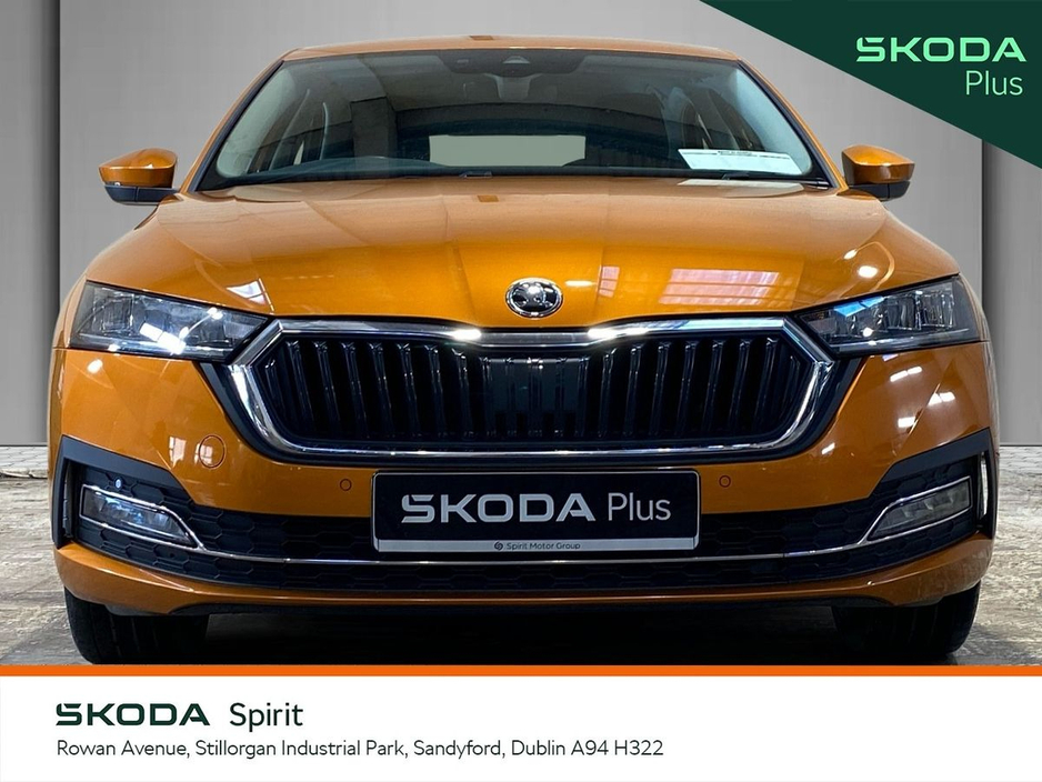 2023 Skoda Octavia - image 11