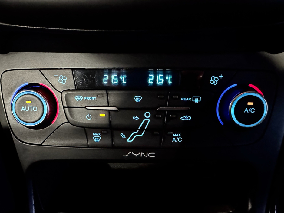 2015 Ford Focus 1.0 ECOBOOST TITANIUM 12 125PS 5DR T €9,990