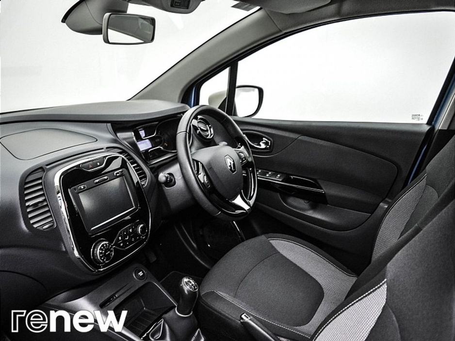 2015 Renault Captur dCi 90 S&S INTENSE €9,950