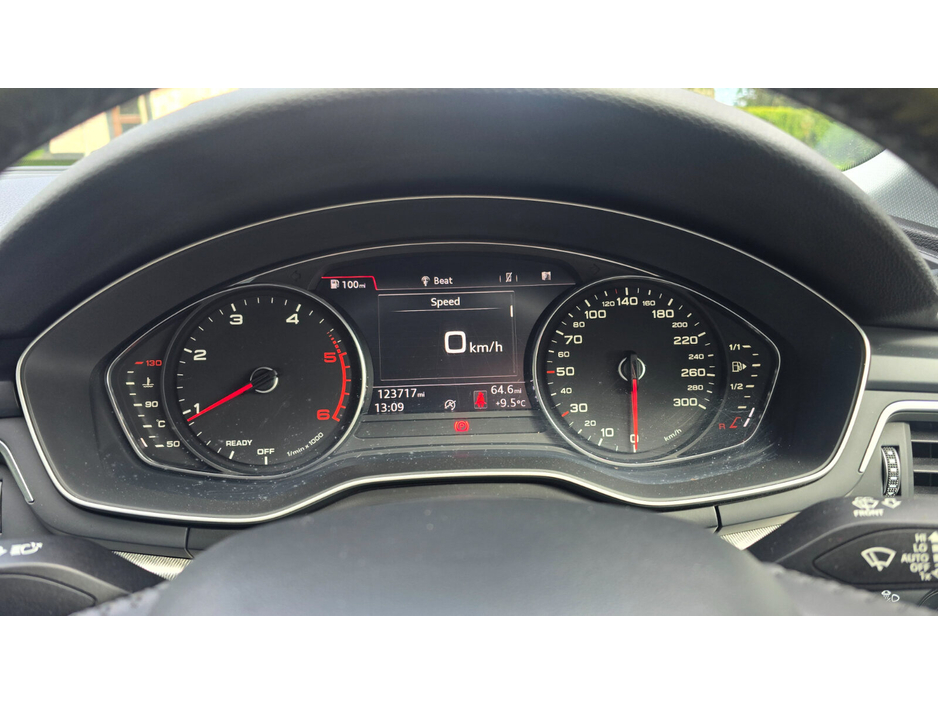 2018 Audi A4 - image 17