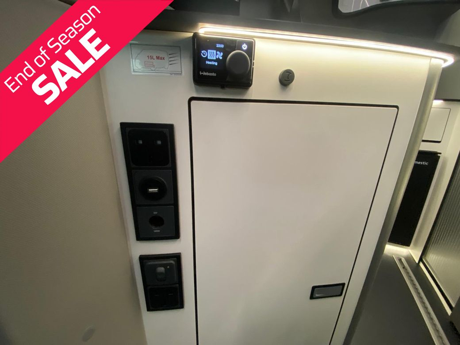 2025 Ford Tourneo Custom - image 4