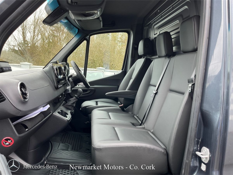 2026 Mercedes-Benz Sprinter - image 25