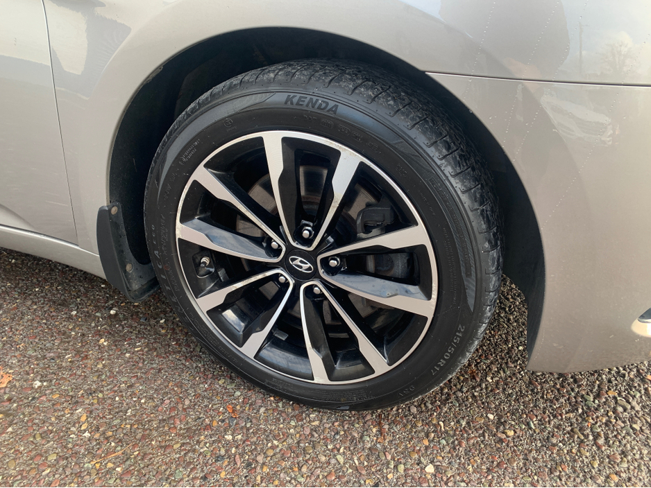 2018 Hyundai i40 - image 5