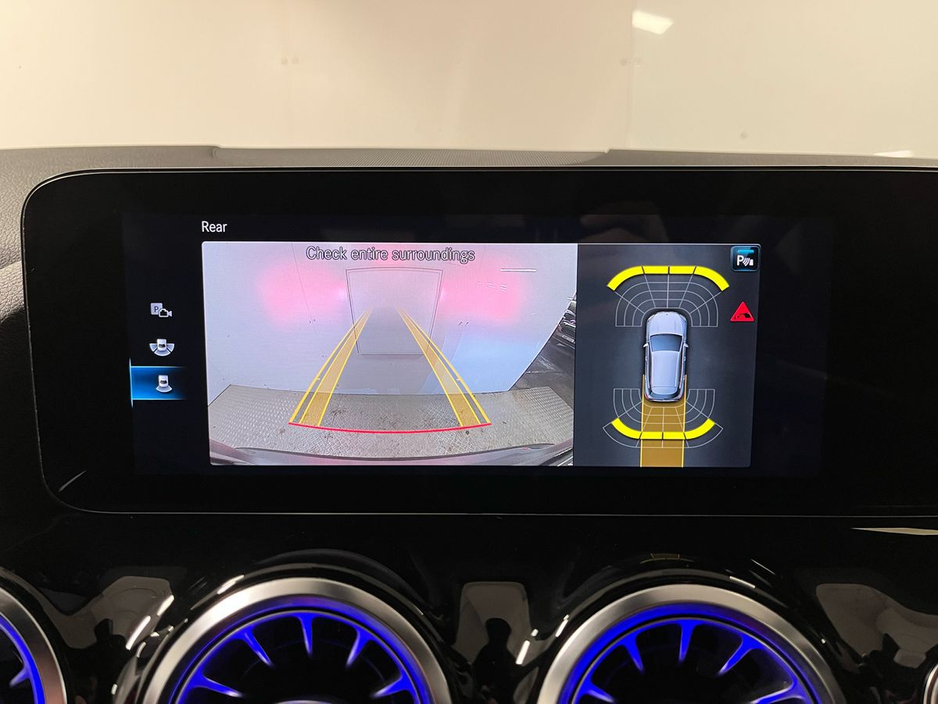 2022 Mercedes-Benz GLA Class 250e AMG - 19 Inch Alloys - Reversing Camera - Ambient Lighting - Sat Nav - Climate Control - Heated Seats - Keyless Start - Apple CarPlay/Android Auto