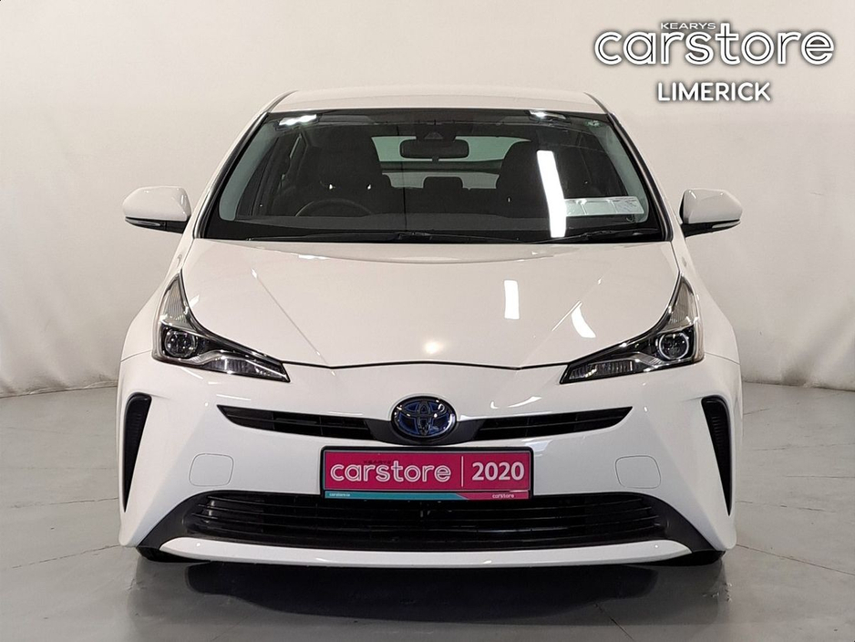 2020 Toyota Prius - image 8