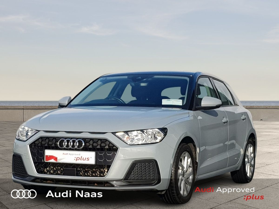 2022 Audi A1 - image 3