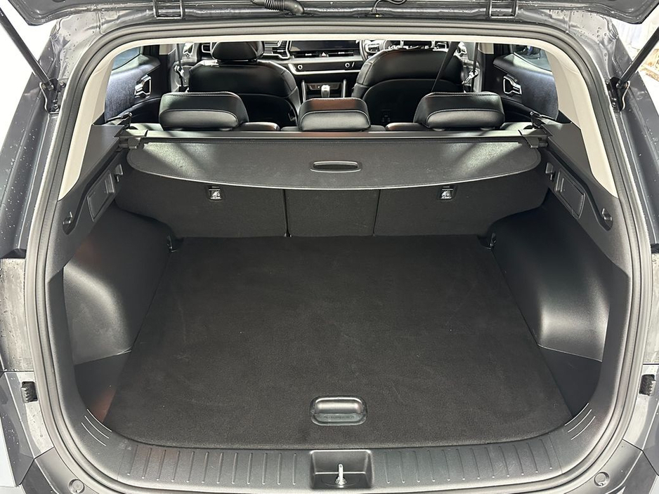 2023 Kia Sportage - image 27