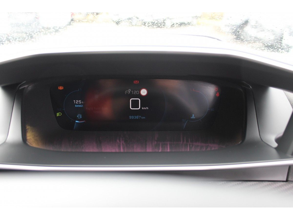 2021 Peugeot 2008 1.2 Puretech 100bhp Allure €18,950