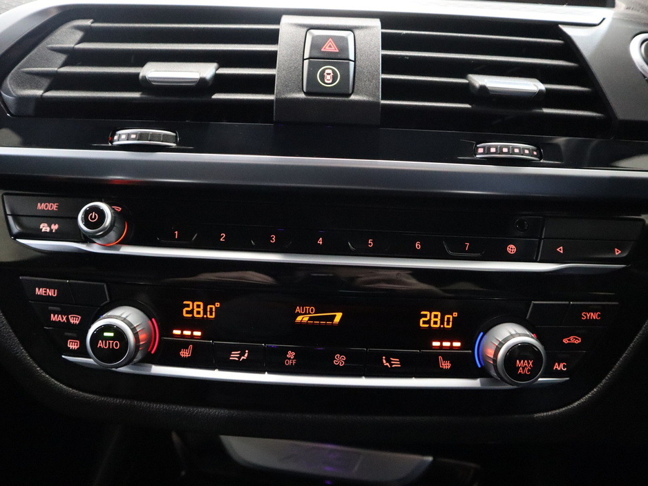 2021 BMW X3 - image 14