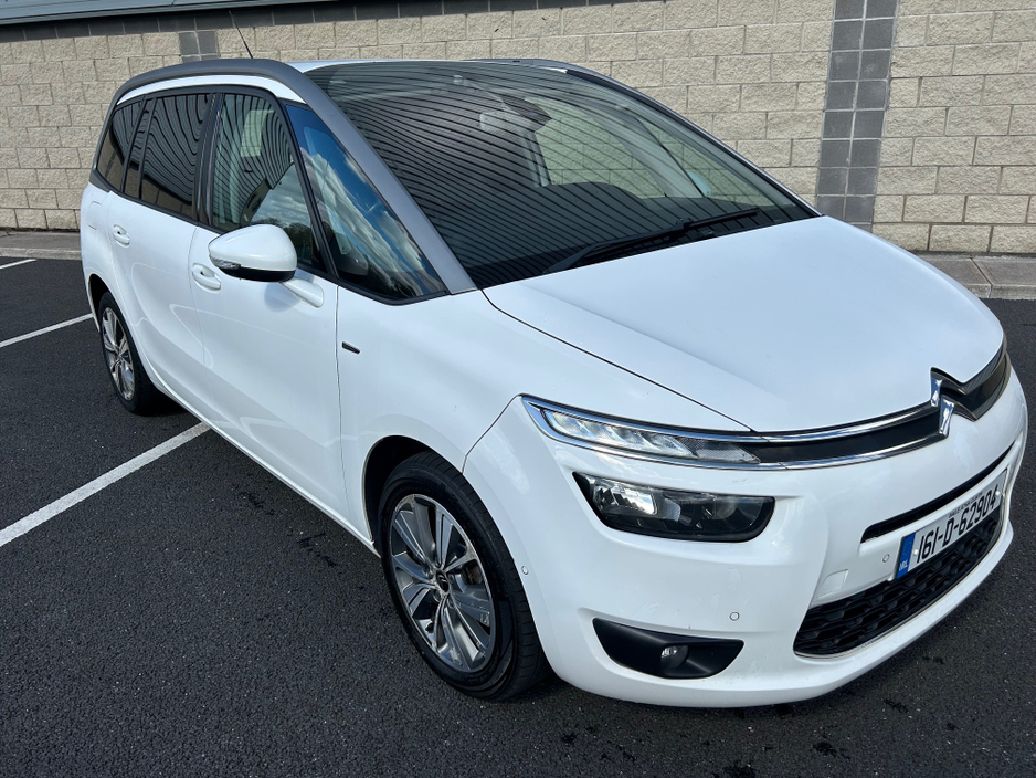 2016 Citroen Grand C4 Picasso - image 2