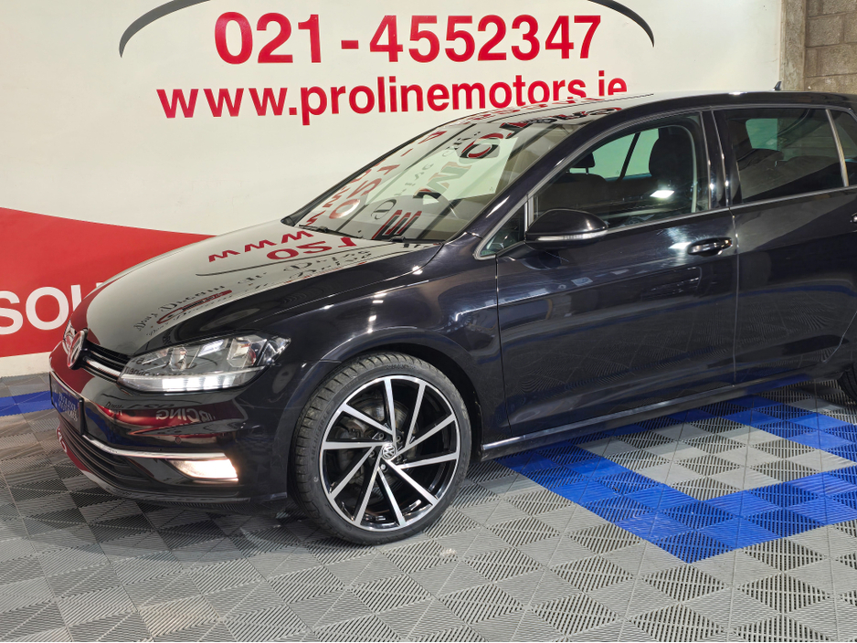 2019 Volkswagen Golf - image 10