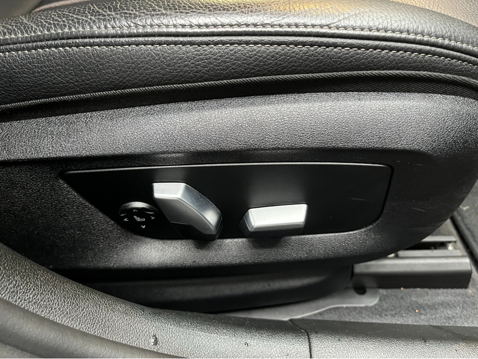 2017 BMW 5 Series €22950 2017 BMW 523D LUXURY 2.0 AUTOMATIC / CRUISE CONTROL 360° PARKING CAMERA / ELECTRIC MEMORY & HEATED SEATS €22,950