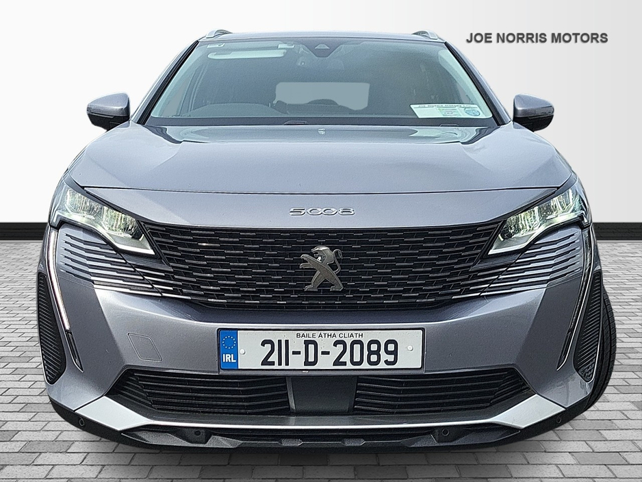 2021 Peugeot 5008 - image 7