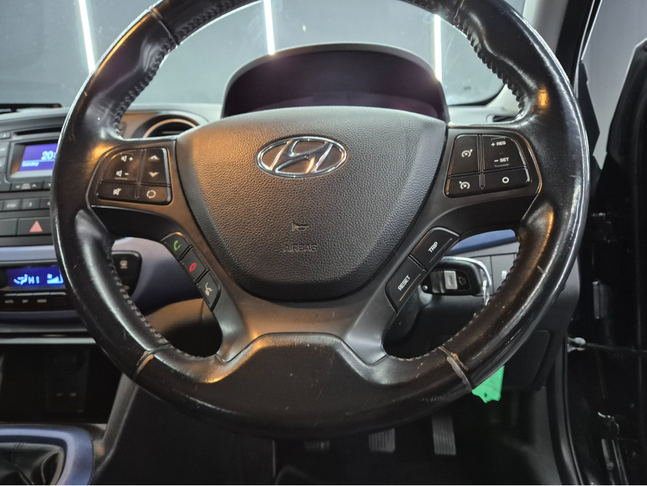 2014 Hyundai i10 1.0 PETROL PREMIUM 5DR €6,950