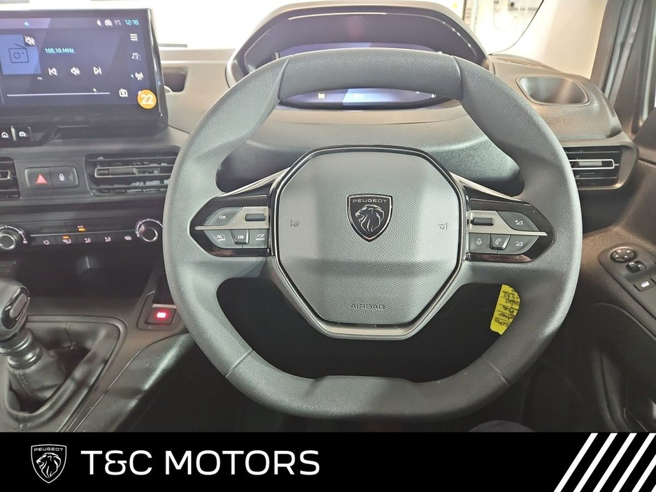 2025 Peugeot Partner PARTNER PRO PLUS 1.5 HDI Price Inc Vat €25,995