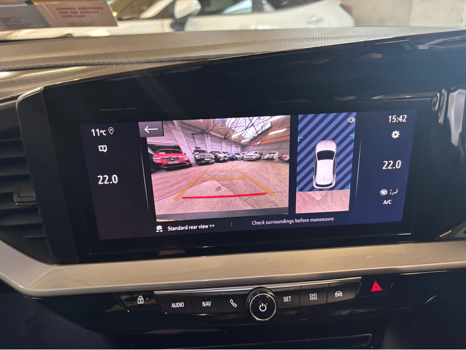 2023 Opel Mokka - image 14