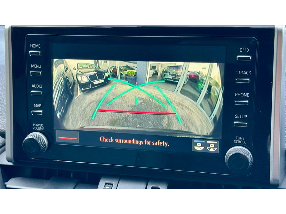 2021 Toyota Rav4 - image 3