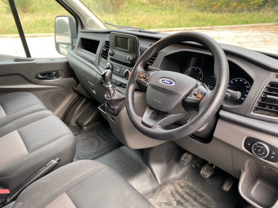 2023 Ford Transit - image 6