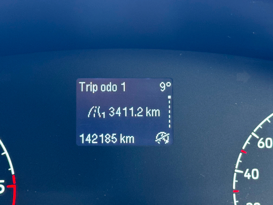 2021 Ford Transit Custom - image 10