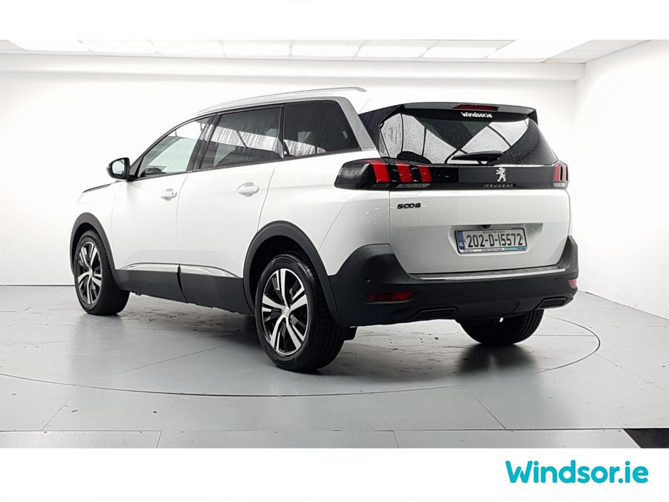 2020 Peugeot 5008 1.2 PureTech 130bhp Allure €29,995
