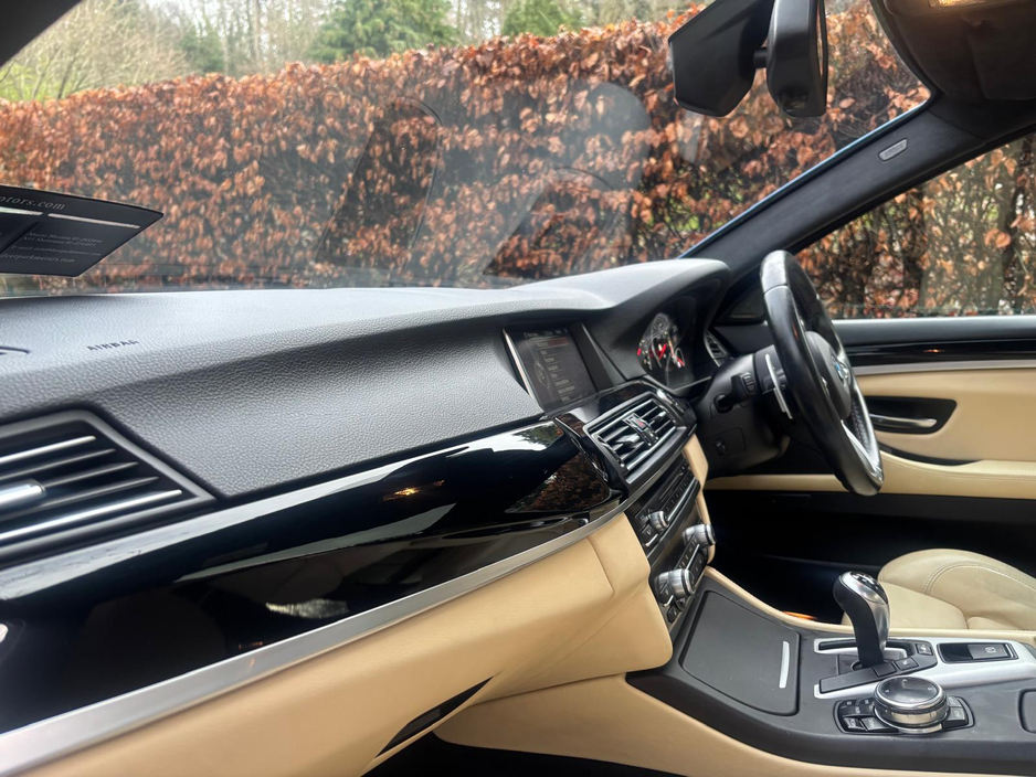 2015 BMW M5 - image 21