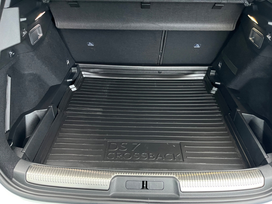 2024 DS Automobiles DS 7 - image 6