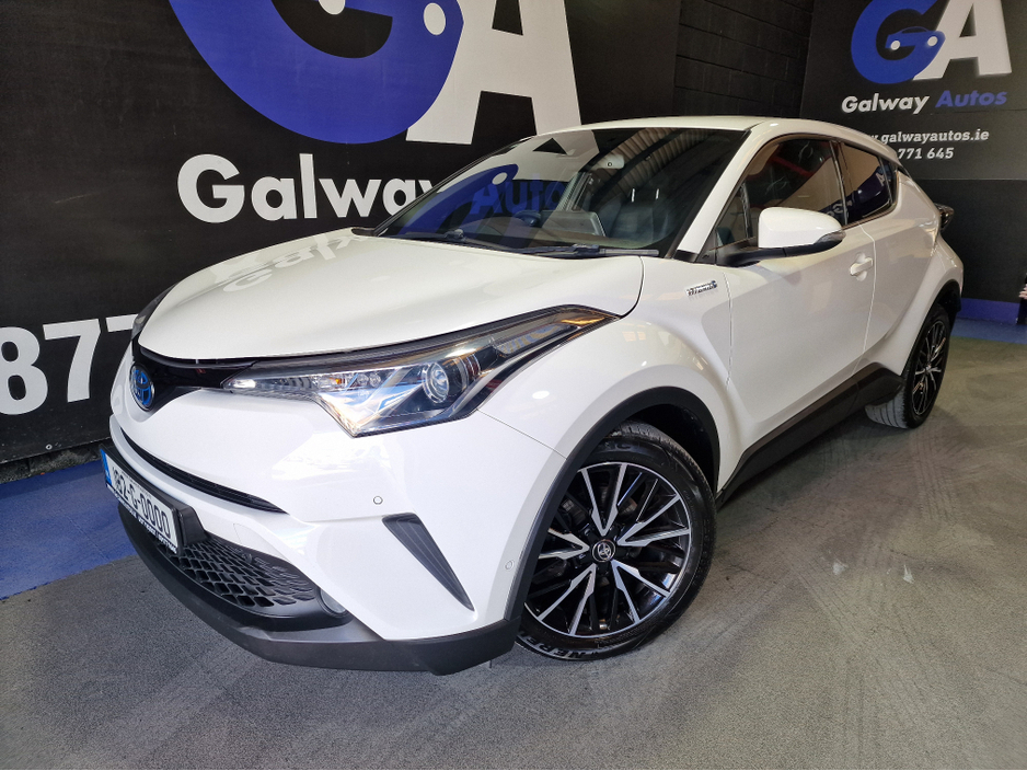 2018 Toyota C-HR - image 4