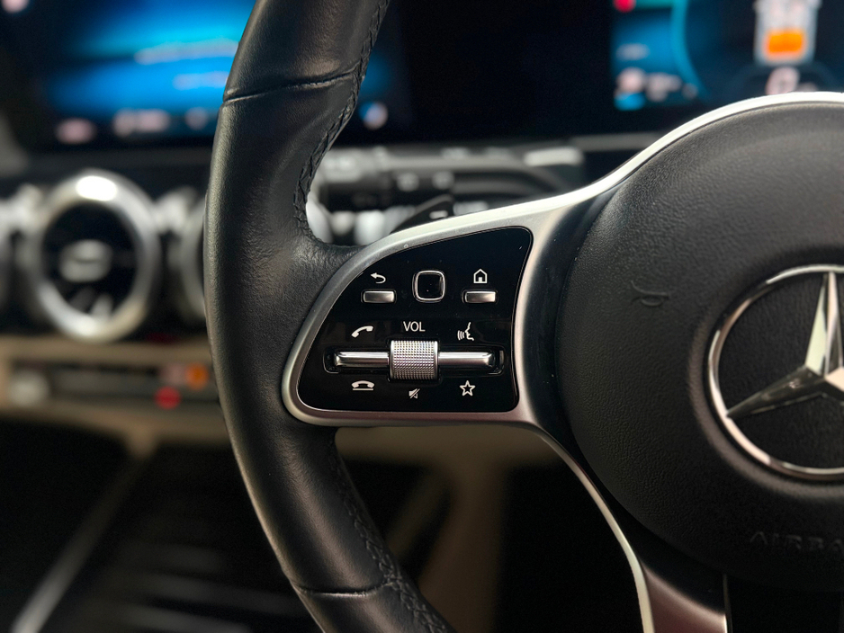 2023 Mercedes-Benz GLB GLB 200 €39,990