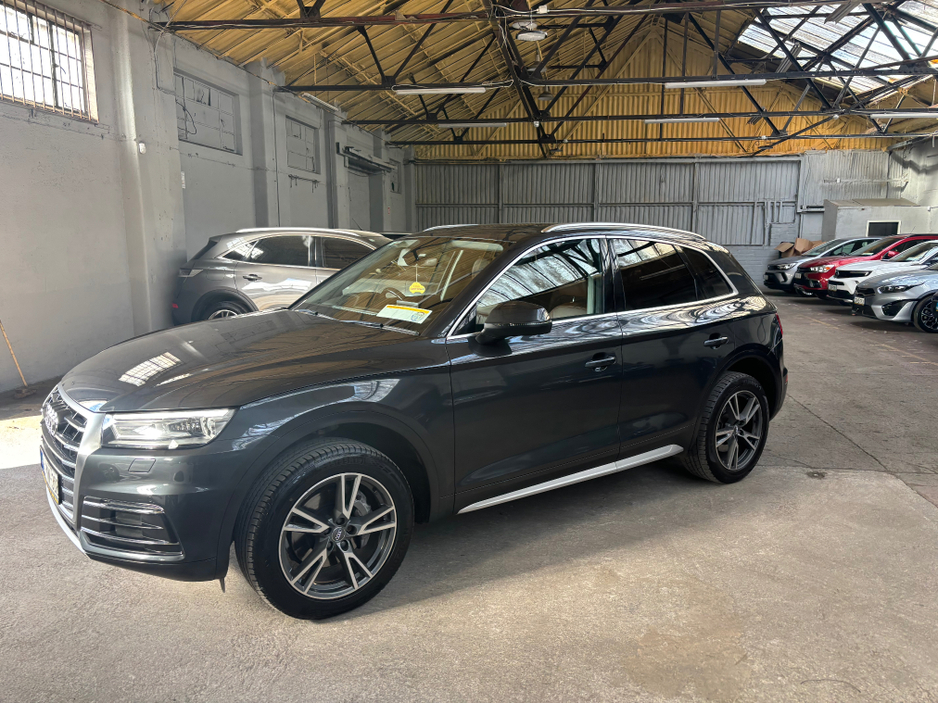 2018 Audi Q5 - image 18