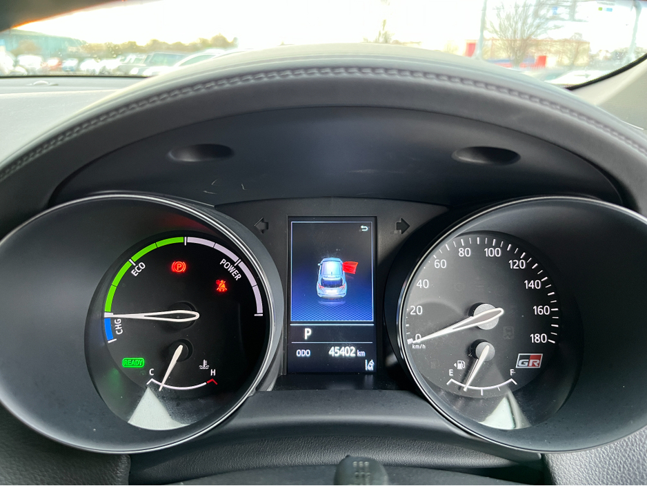 2022 Toyota C-HR GR SPORT AUTOMATIC HYBRID 1.8 PETROL //HIGH SPEC//HALF LEATHER HEATED SEATS//KEYLESS ENTRY//ADAPTIVE CRUISE CONTROL//REVERSE CAMERA// €29,950