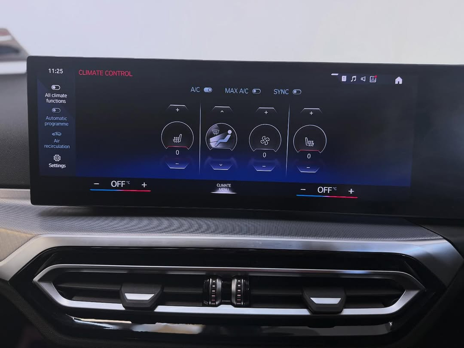 2022 BMW 3 Series - image 16