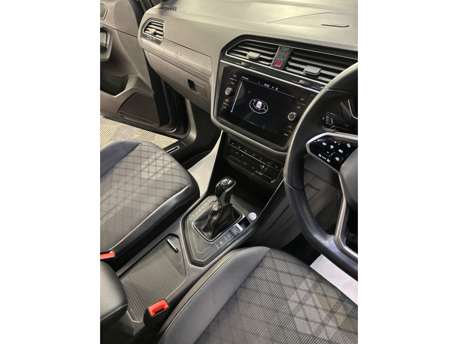 2021 Volkswagen Tiguan 2.0 TDI 150HP R-Line €35,950