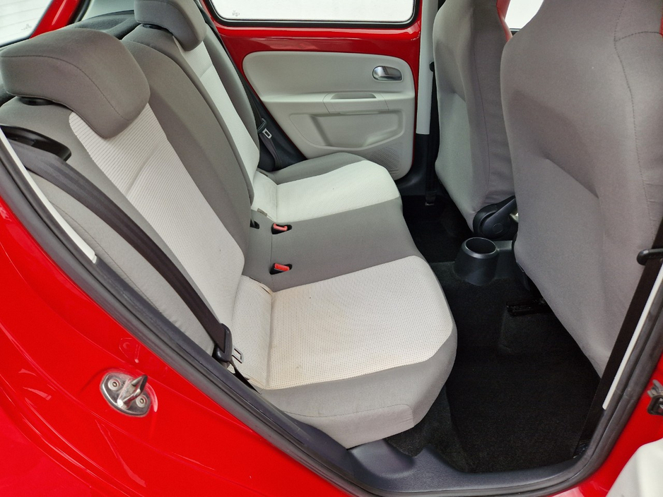 2012 Volkswagen up! - image 23