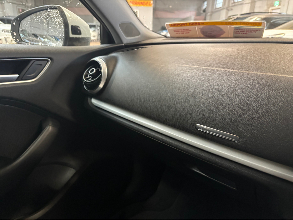 2019 Audi A3 - image 14