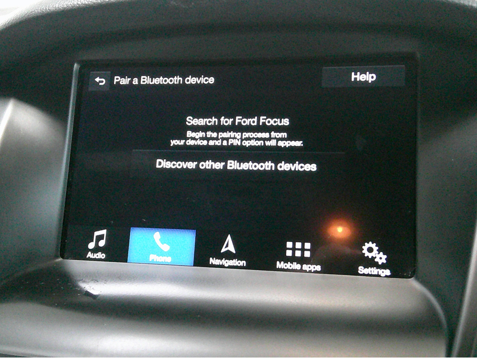 2018 Ford Focus - image 24