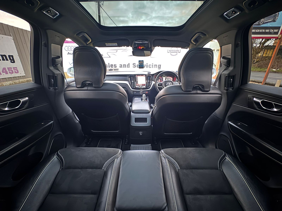 2018 Volvo XC60 2.0 T8 R-DESIGN PRO AWD 303PS AUTO B4 MOMENTUM 197HP 5DR A €29,800