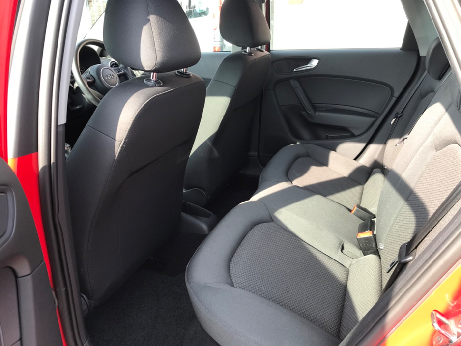 2017 Audi A1 - image 20