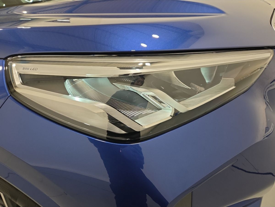 2025 BMW iX1 - image 21