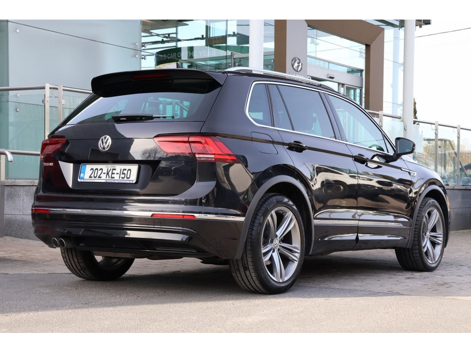 2020 Volkswagen Tiguan - image 5