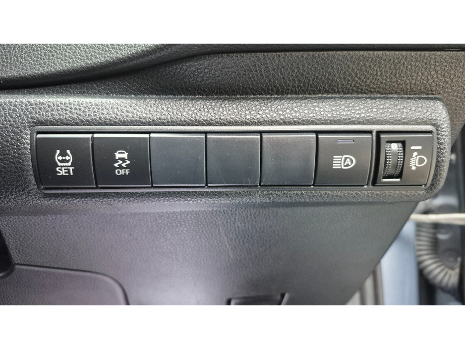 2019 Toyota Corolla - image 25