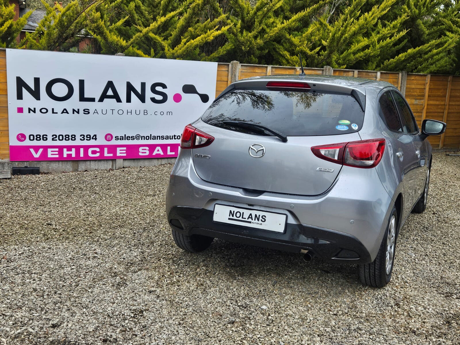 2016 Mazda Demio - image 7