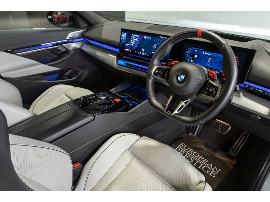 2025 BMW M5  €129,950