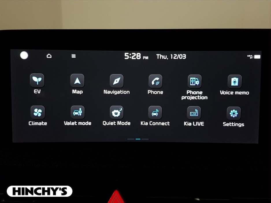 2022 Kia EV6 - image 13