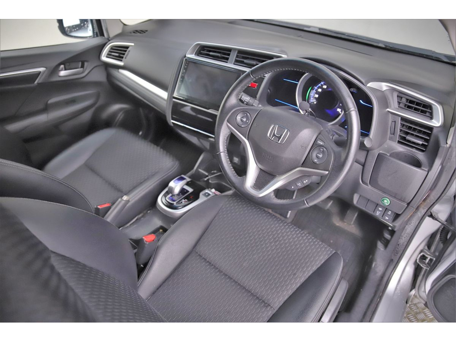 2017 Honda Fit - image 13