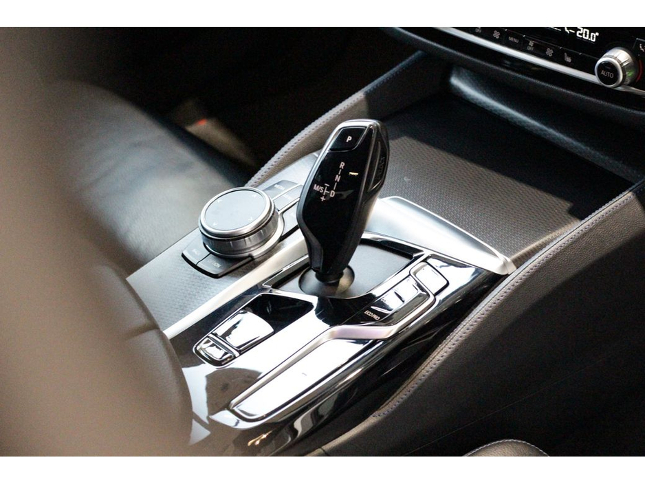 2022 BMW 5 Series 520D M SPORT €39,899