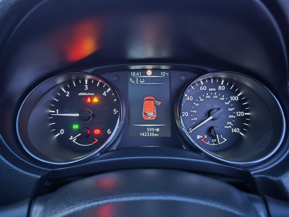 2016 Nissan Qashqai - image 12