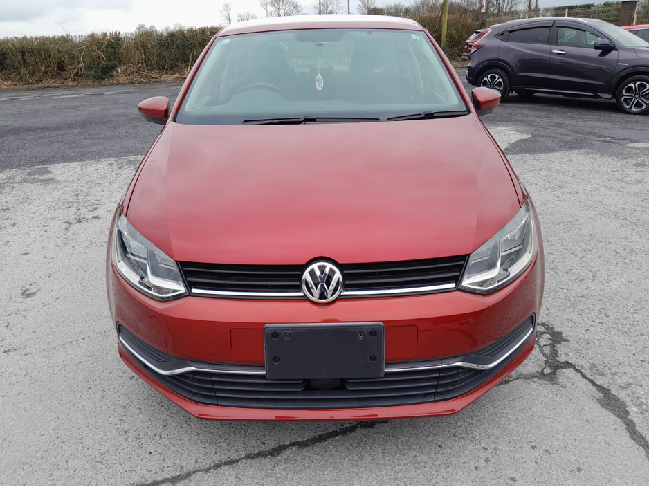 2016 Volkswagen Polo - image 4